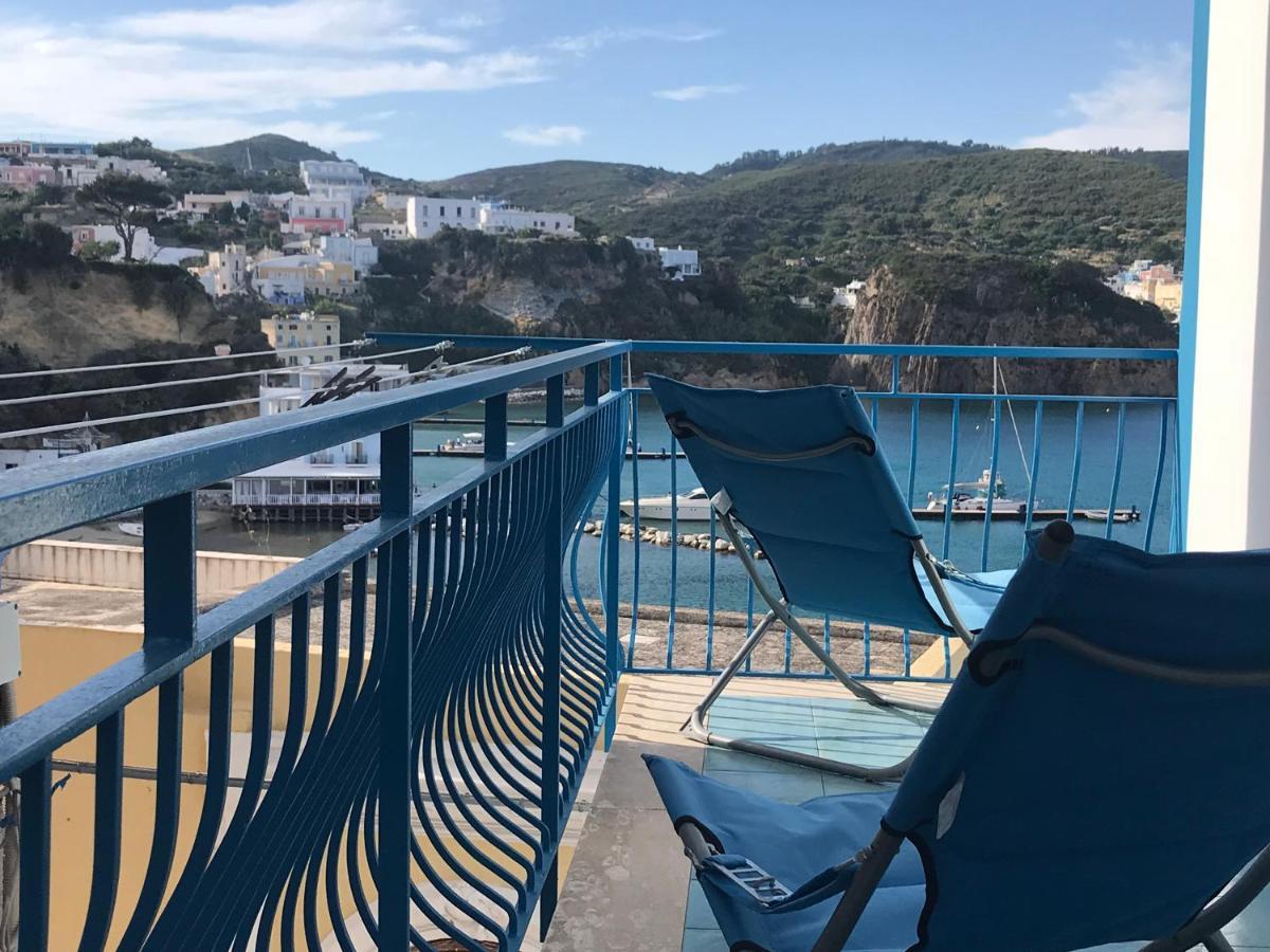 Scala Blu - Immobilevante Ponza Bagian luar foto